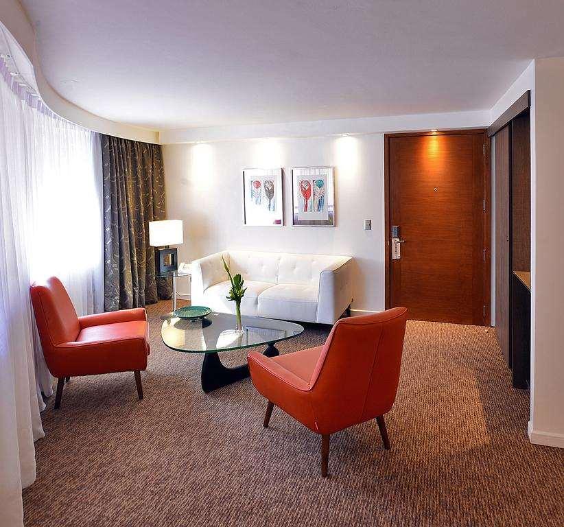 Panamericana Hotel Providencia Santiago de Chile Zimmer foto